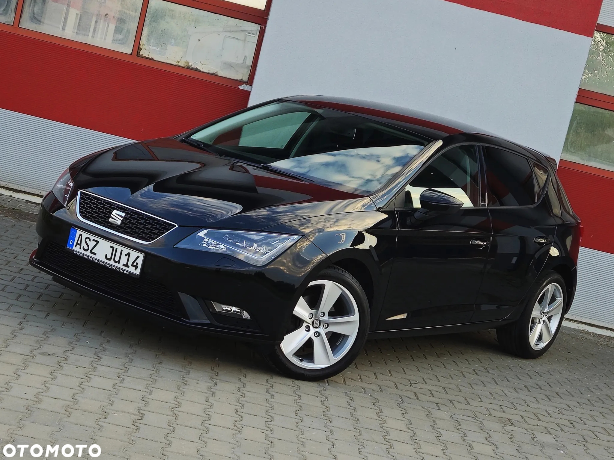 Seat Leon 1.4 TSI Start&Stop CONNECT - 2