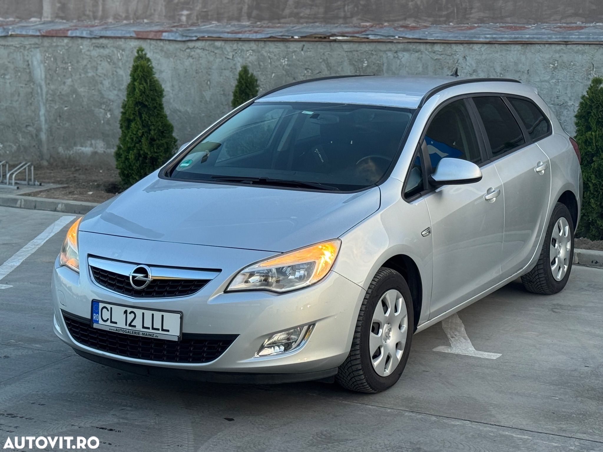 Opel Astra 1.7 CDTI DPF Sports Tourer Design Edition - 1