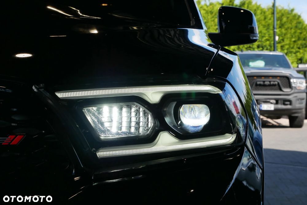 Dodge Durango 5.7 R/T - 38