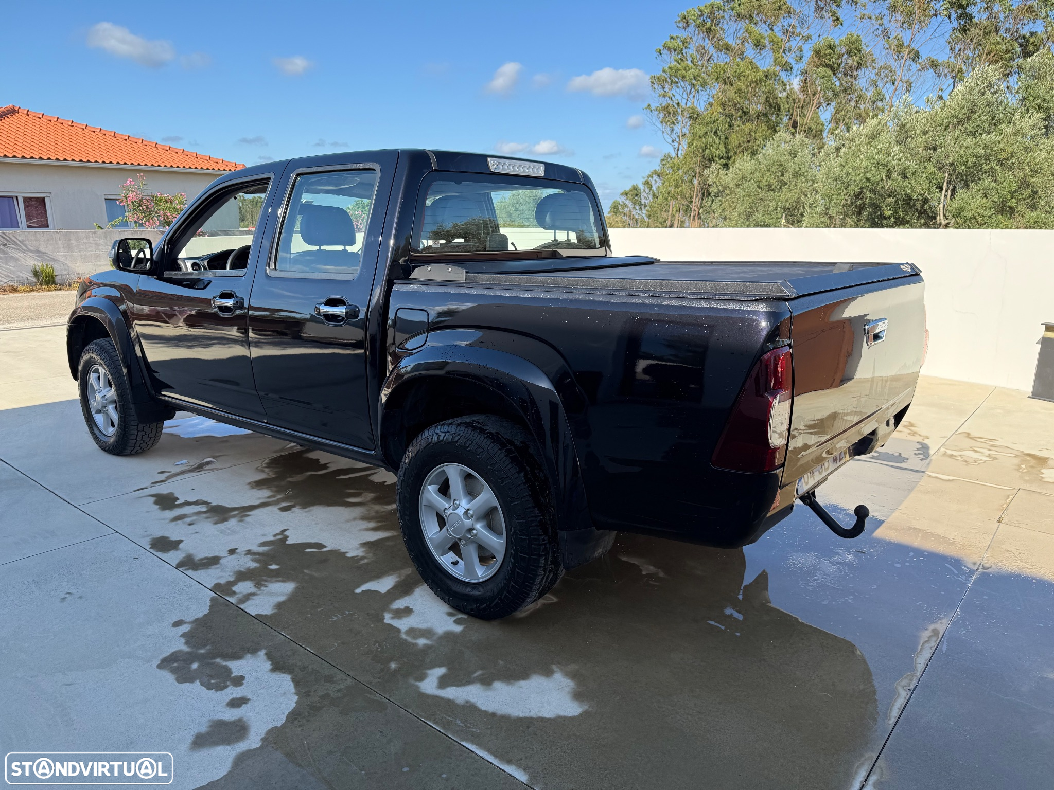 Isuzu D-Max 2.5 DTi CD 4WD LS - 2