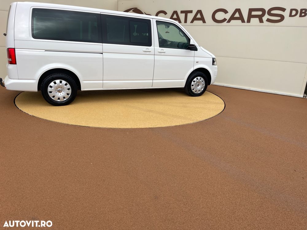 Volkswagen Caravelle - 16