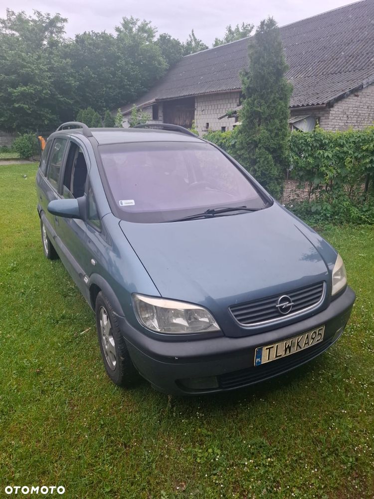 Opel Zafira - 1