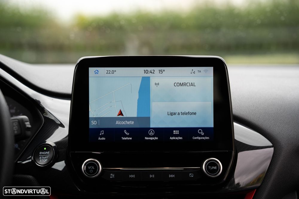 Ford Fiesta 1.0 EcoBoost ST-Line - 24