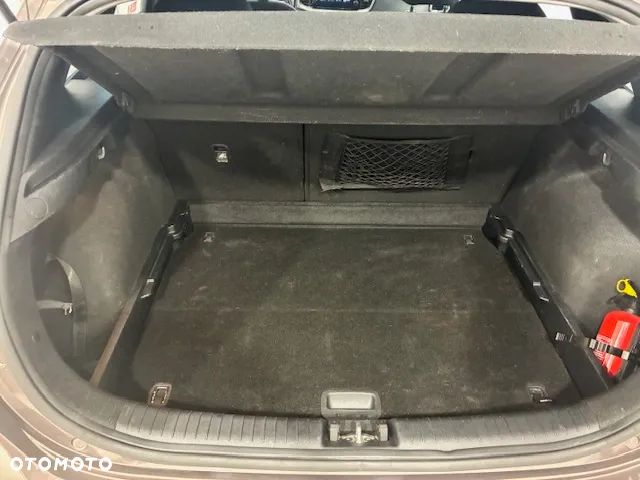 Kia Ceed 1.4 T-GDI M DCT - 15