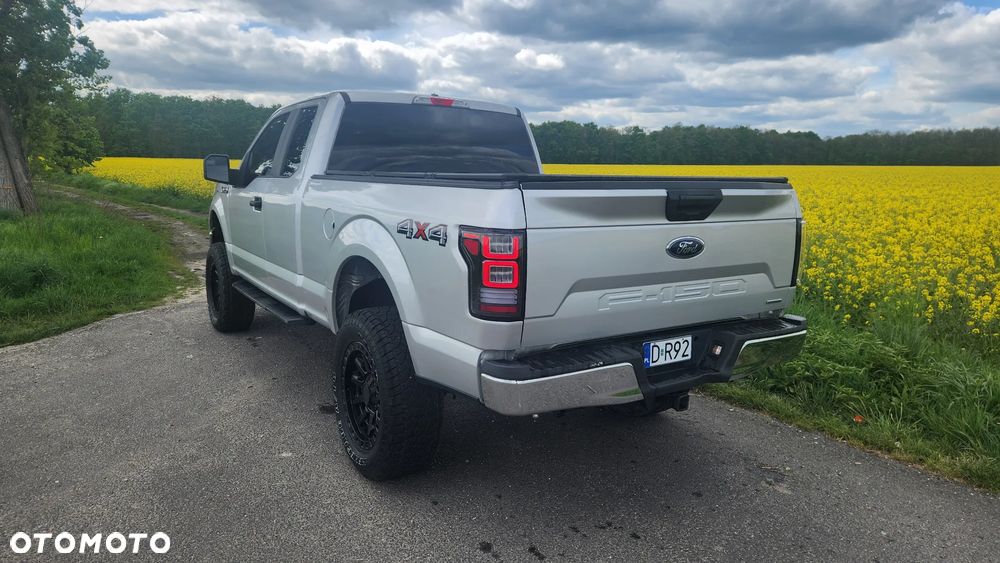 Ford F150 - 8