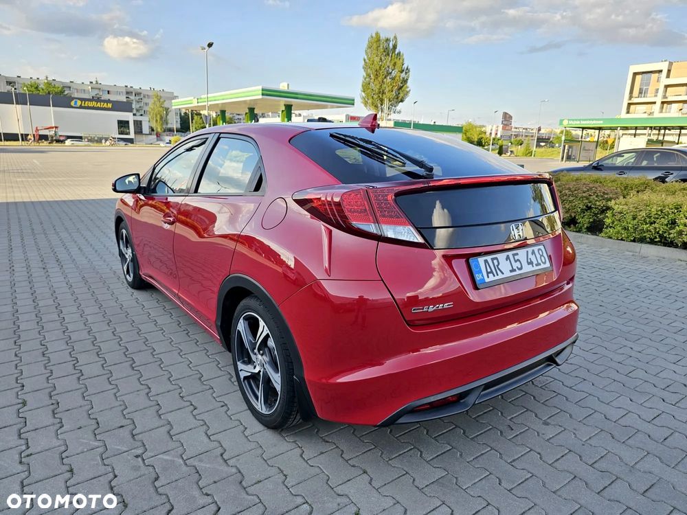 Honda Civic 1.8 Sport - 13