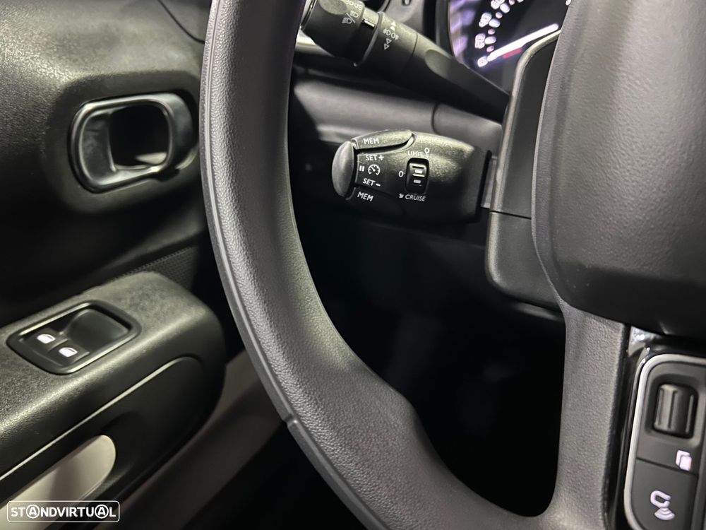 Citroën C3 1.2 PureTech Plus - 15