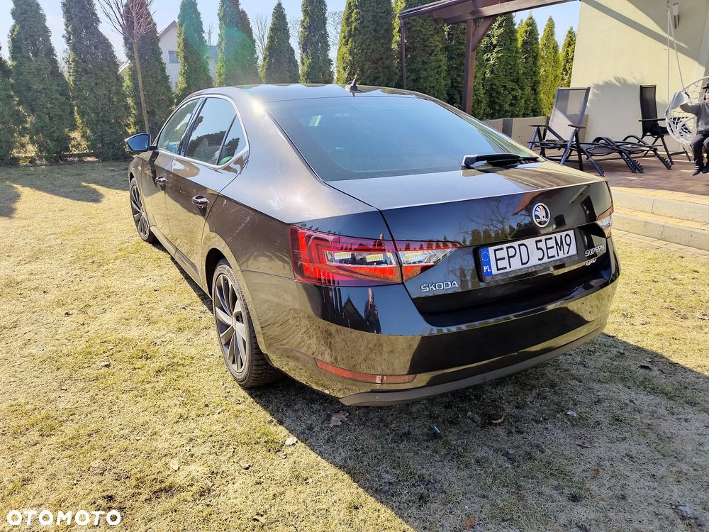 Skoda Superb - 12