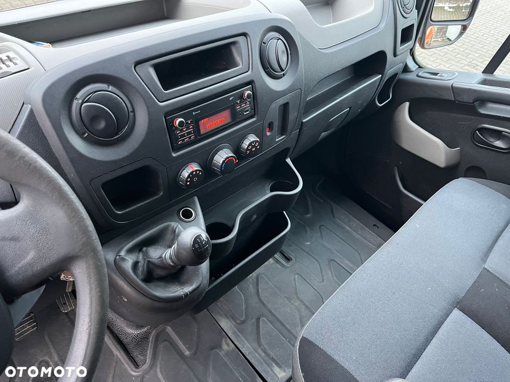 Renault Master - 22