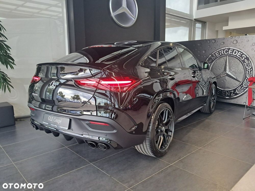 Mercedes-Benz GLE - 27
