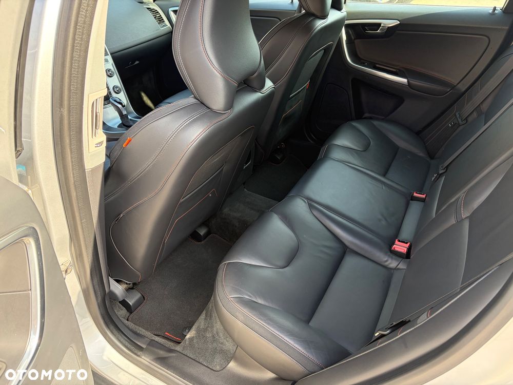 Volvo XC 60 - 10