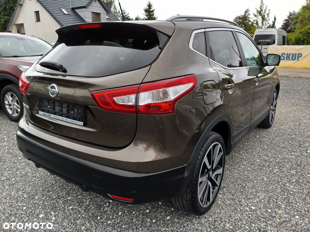 Nissan Qashqai 1.2 DIG-T TEKNA+ - 11