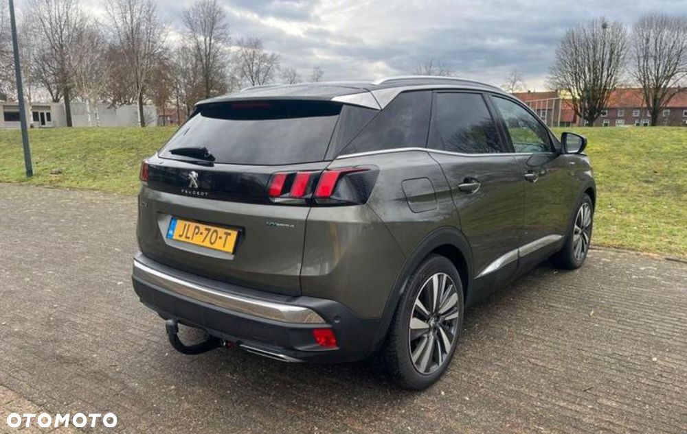 Peugeot 3008 1.6 PureTech Hybrid4 PHEV GT Pack S&S EAT8 - 4