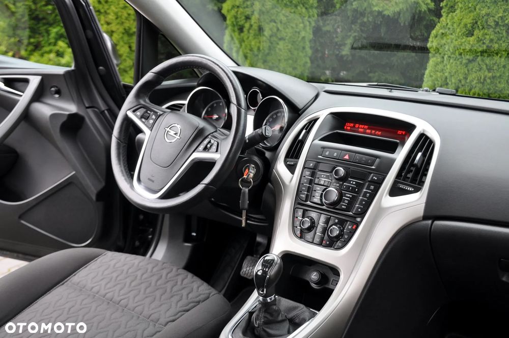 Opel Astra 1.4 Turbo Active - 25