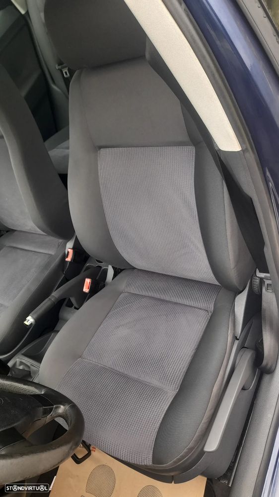 VW Polo 1.2 Trendline - 16