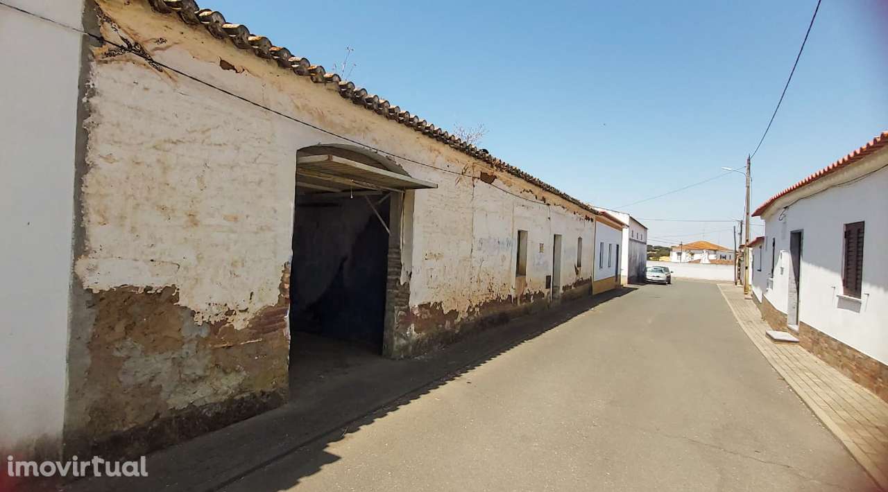 Ruína isolada T3 + casão, em Algodor, Mértola - Ideal para famílias e - Grande imagem: 2/14