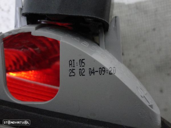 Farolim Stop Tampa Mala Dto Bmw 3 Touring (E46) - 2