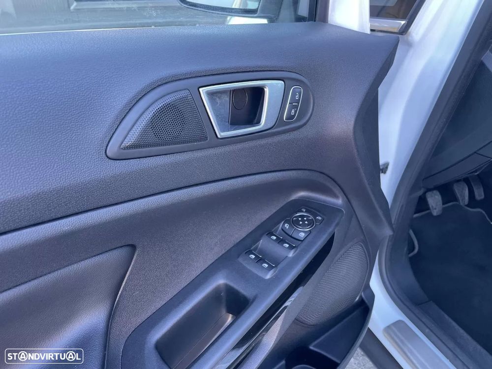 Ford EcoSport 1.5 TDCi Titanium Plus - 20
