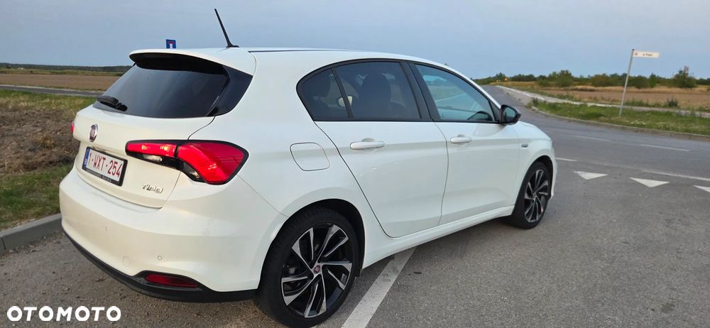 Fiat Tipo 1.4 T-Jet S-Design - 3