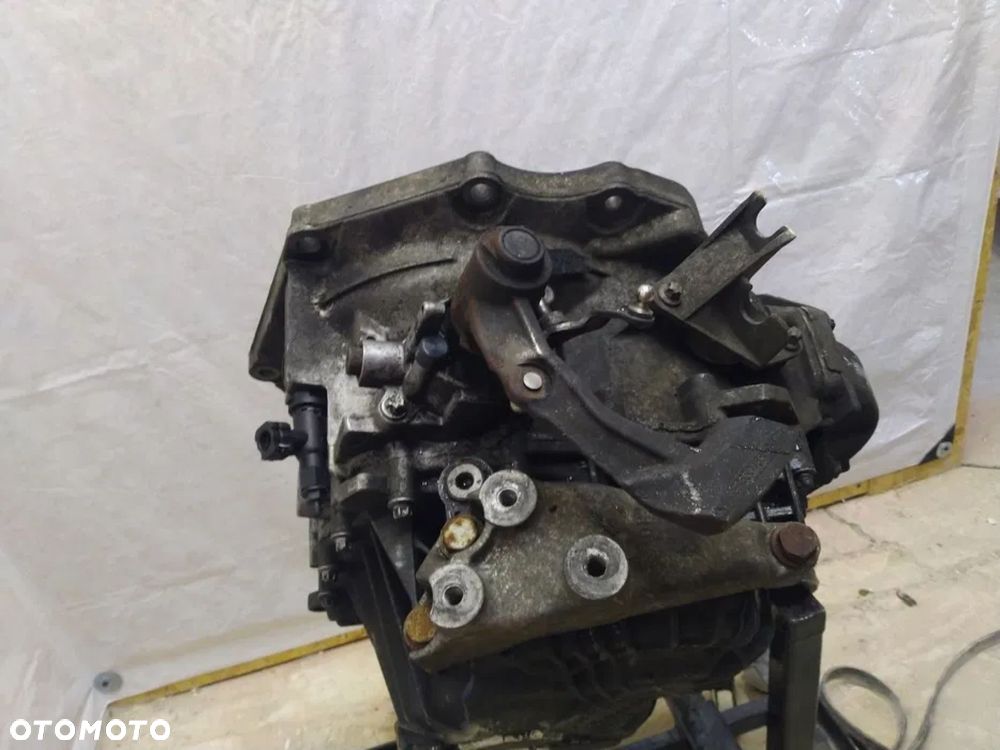 Skrzynia biegów Opel Astra J 1.7 cdti A17DTR