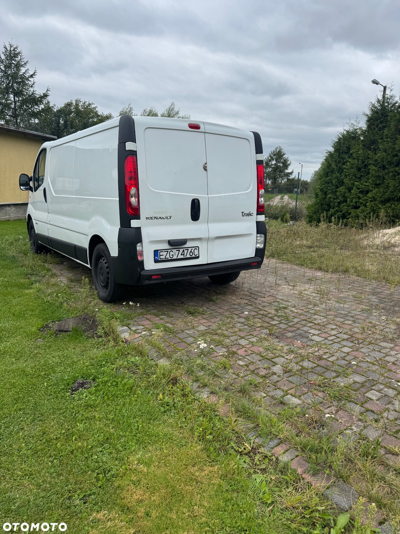 Renault Trafic - 13