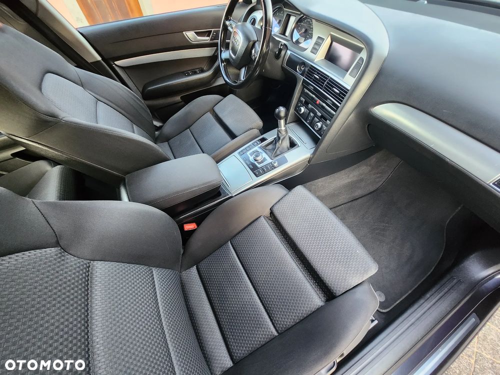 Audi A6 Avant - 5