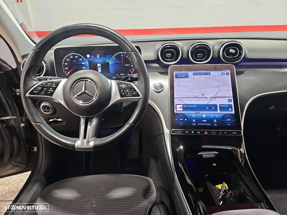 Mercedes-Benz C 300 e - 8
