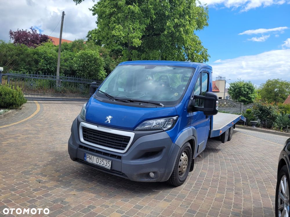 Peugeot Boxer 3.0 najazd platforma 6,2x2.3m - 1