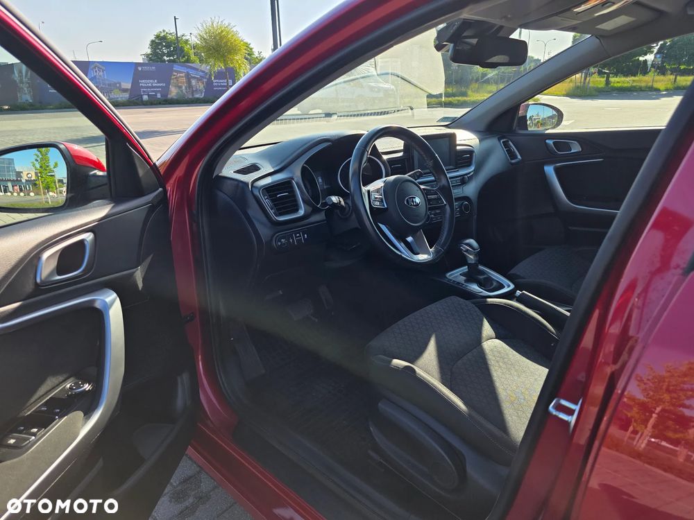 Kia Ceed 1.4 T-GDI M DCT - 10
