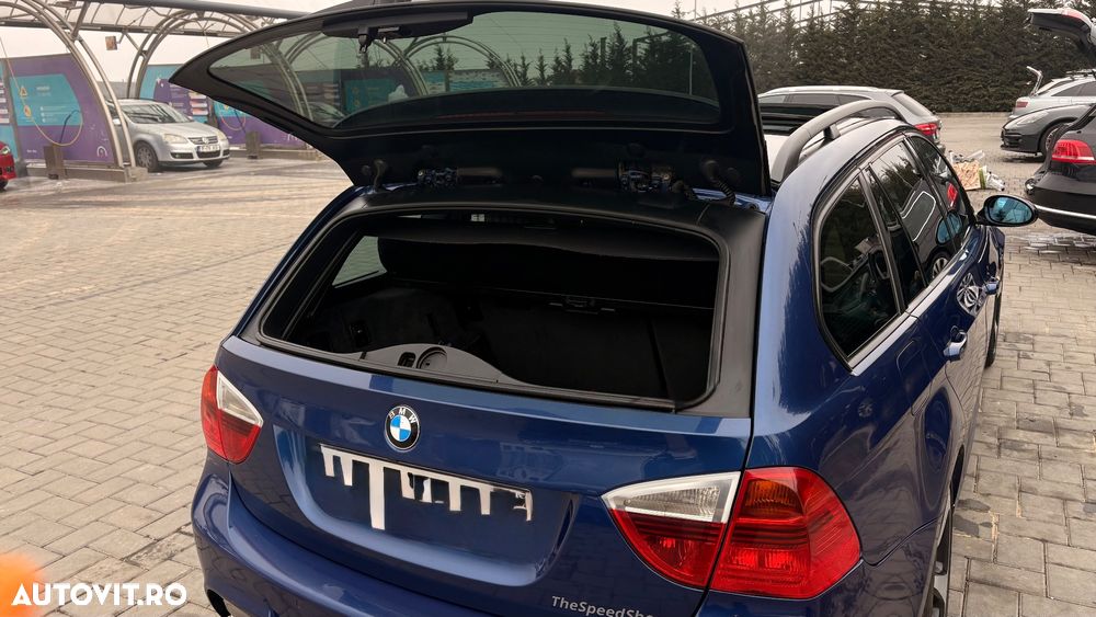 BMW Seria 3 320d - 4