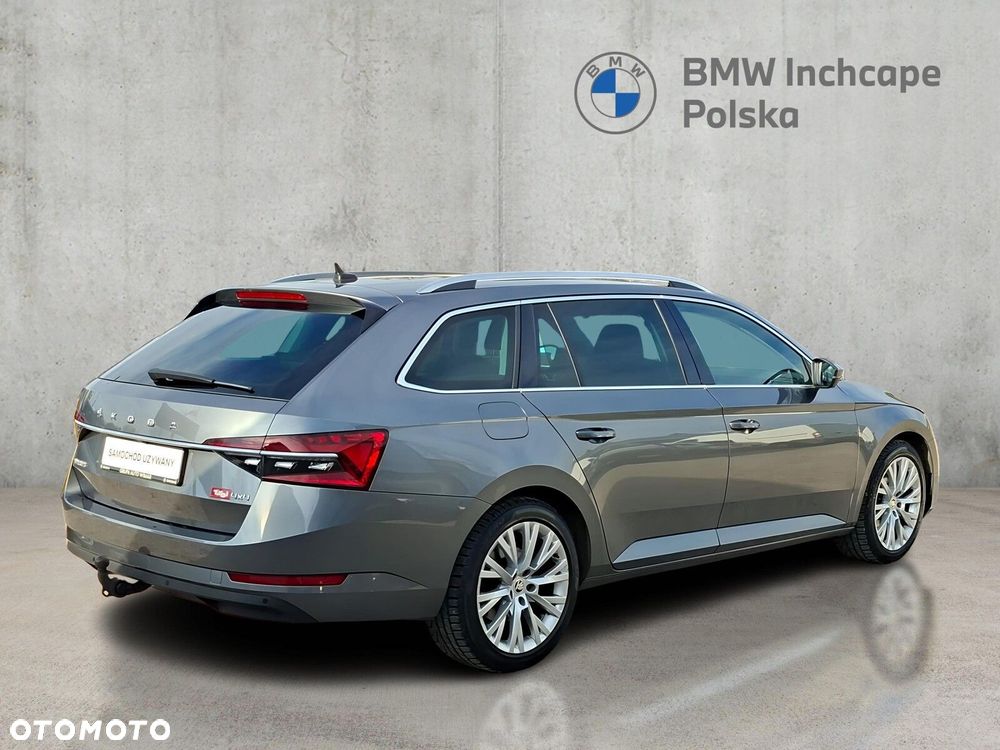 Skoda Superb 2.0 TDI SCR 4x4 Style DSG - 5