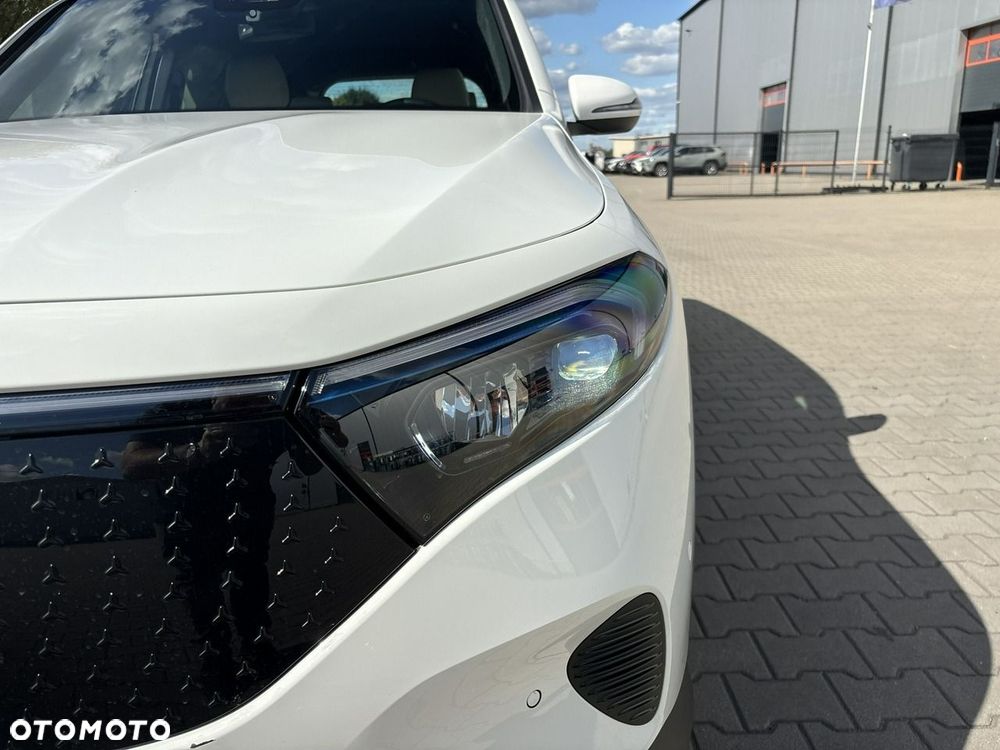 Mercedes-Benz EQB 250 70.5kWh Progressive - 9