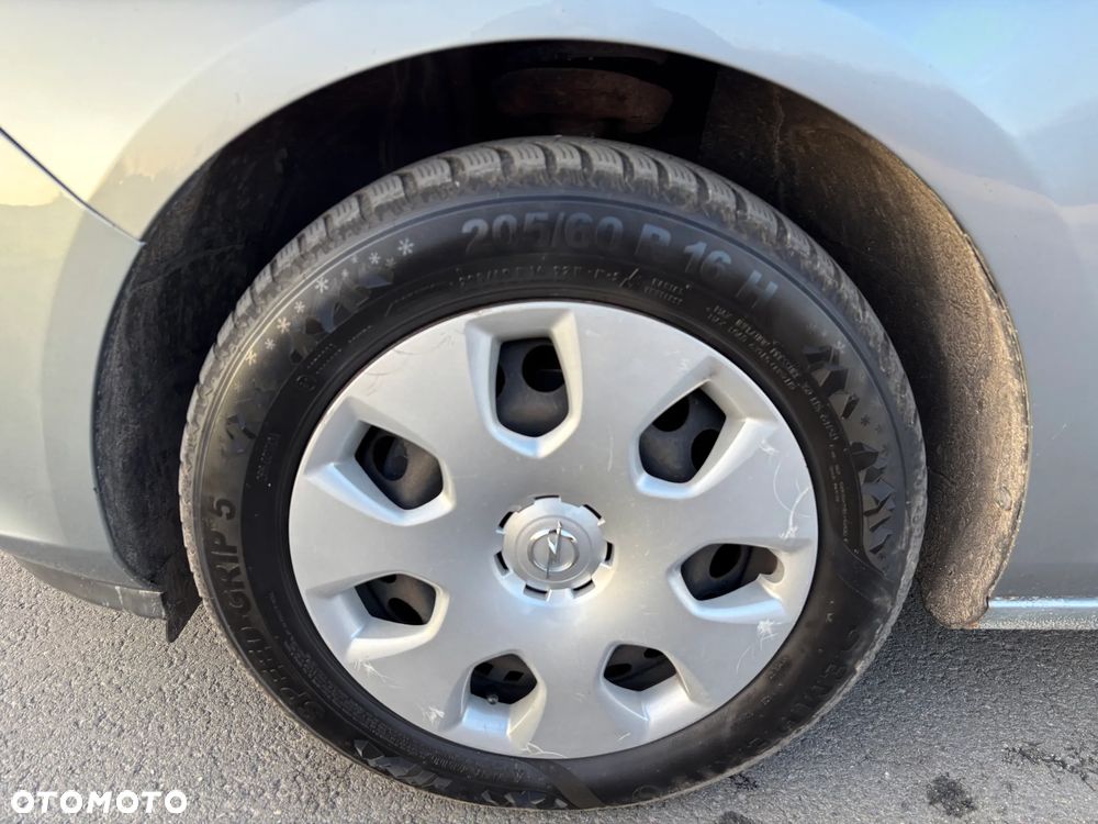 Opel Astra 1.4 Turbo Edition Sport - 21