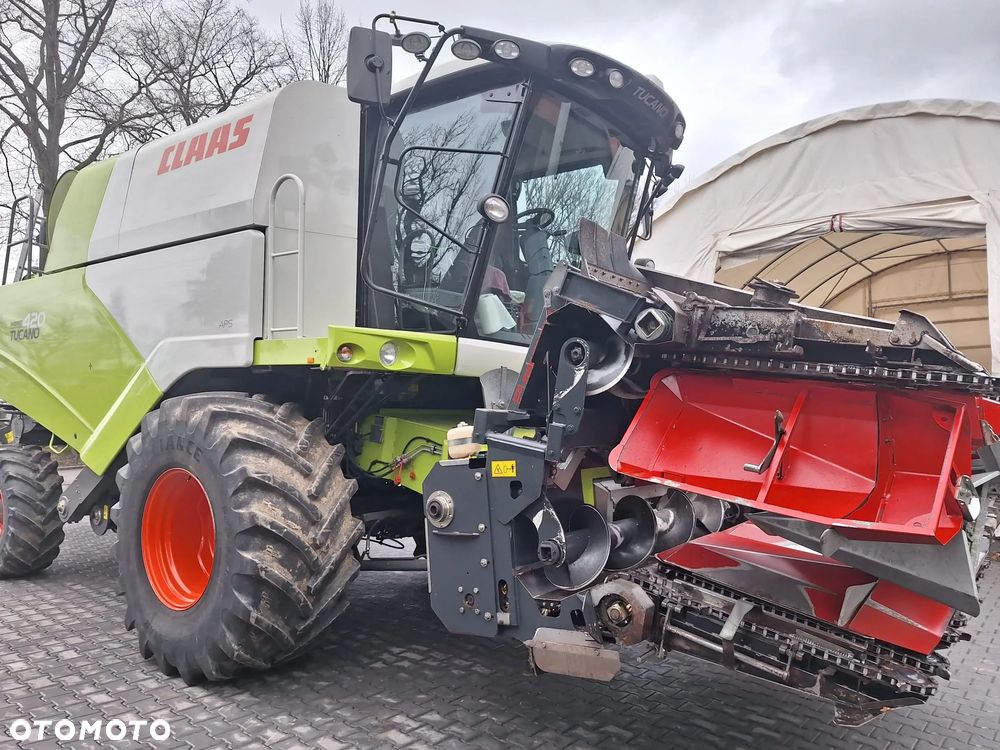 Claas Tucano 420 - 5