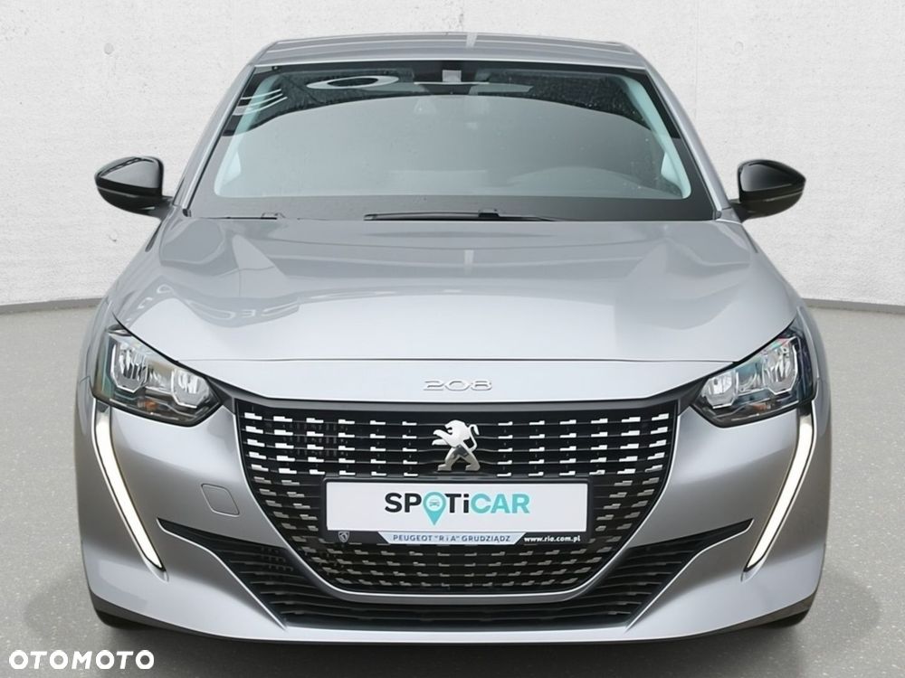 Peugeot 208 - 3