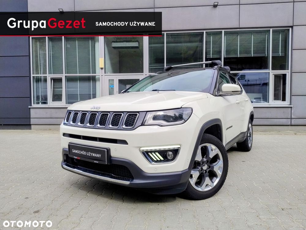 Jeep Compass - 1