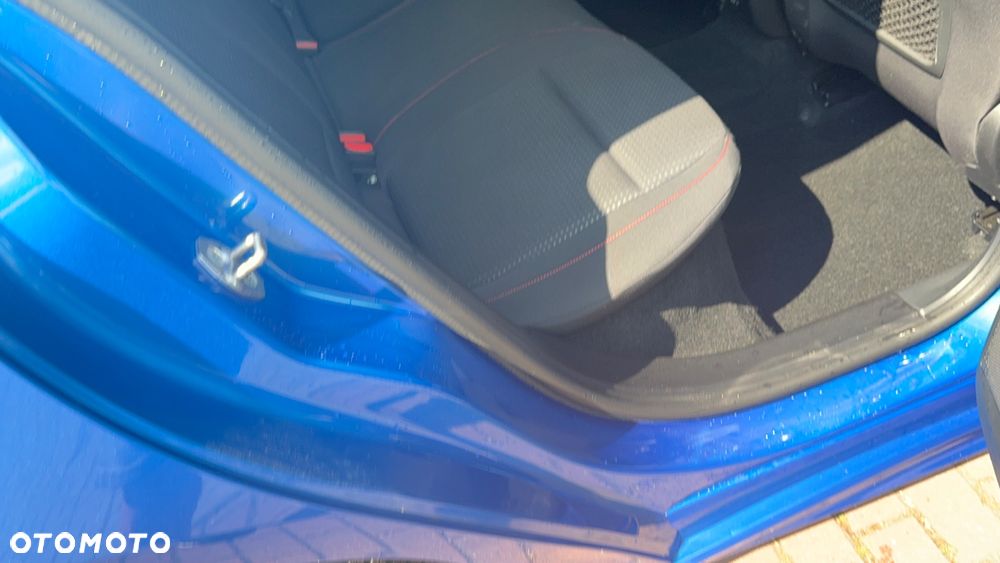 Ford Focus 1.0 EcoBoost Hybrid ST-LINE STYLE - 14