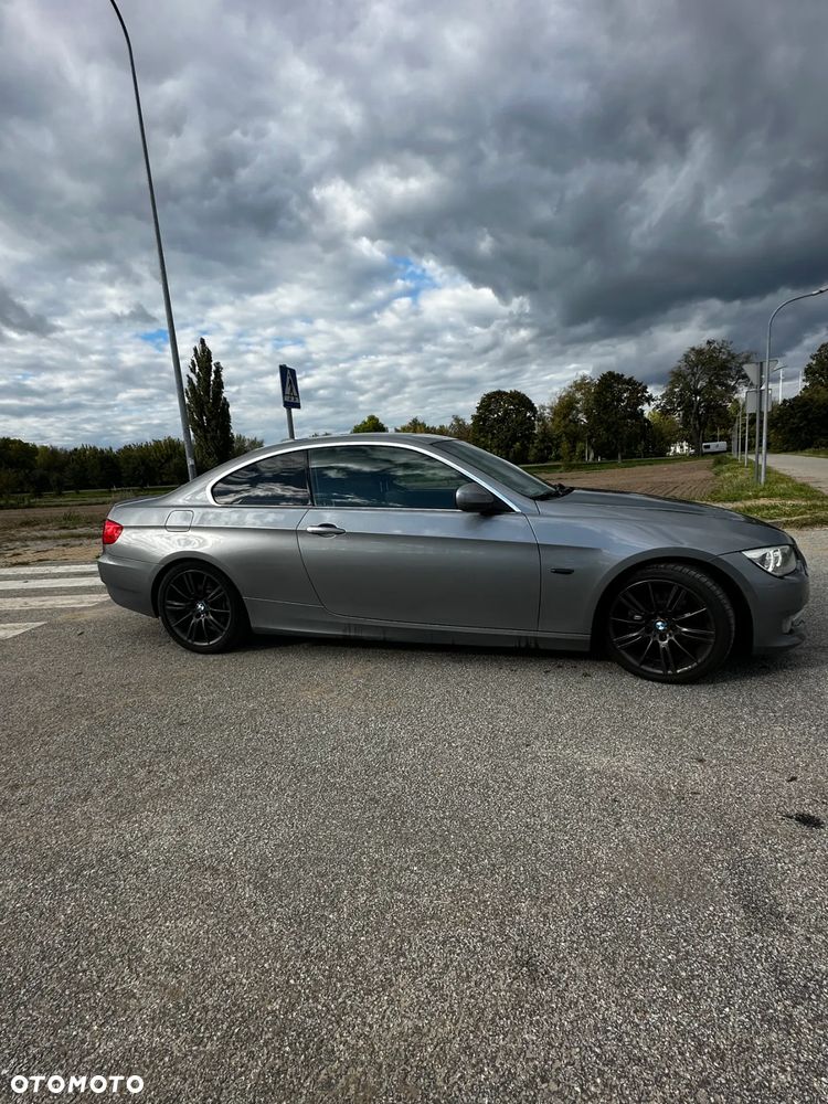 BMW Seria 3 320d - 3