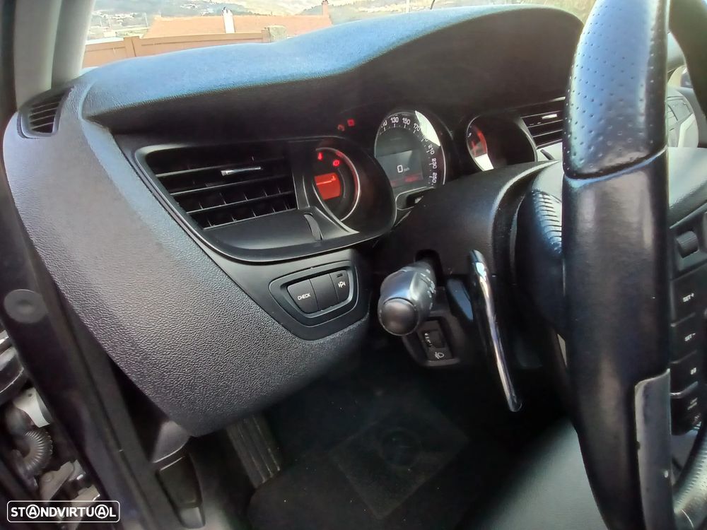 Citroën C5 Tourer e-HDi 110 EGS6 FAP Selection - 18