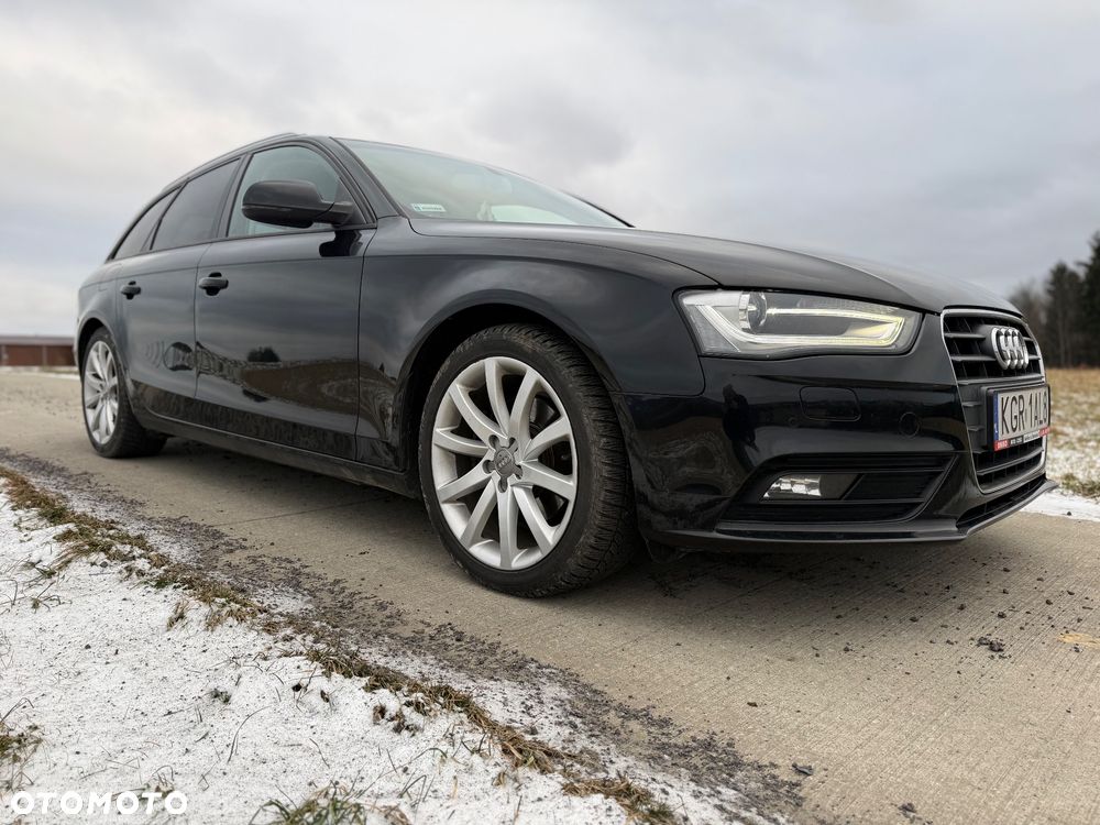 Audi A4 Avant 2.0 TDI Limited Edition - 7