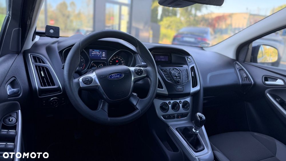 Ford Focus - 11