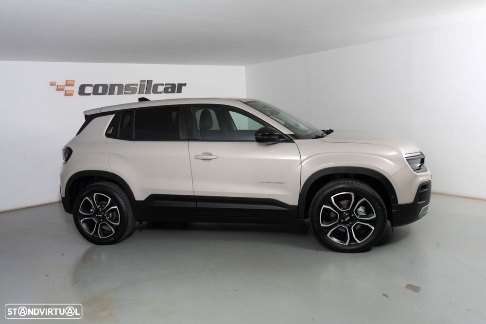 Jeep Avenger 54 kWh Summit - 11