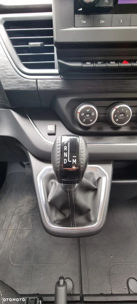 Renault Trafic - 29