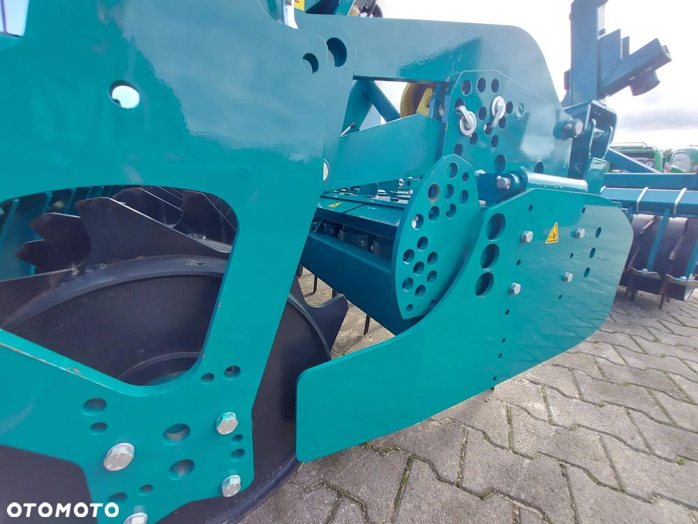 ARBOS ARBOS MSD 2.0 E z broną wirnikową MK 180 - 23