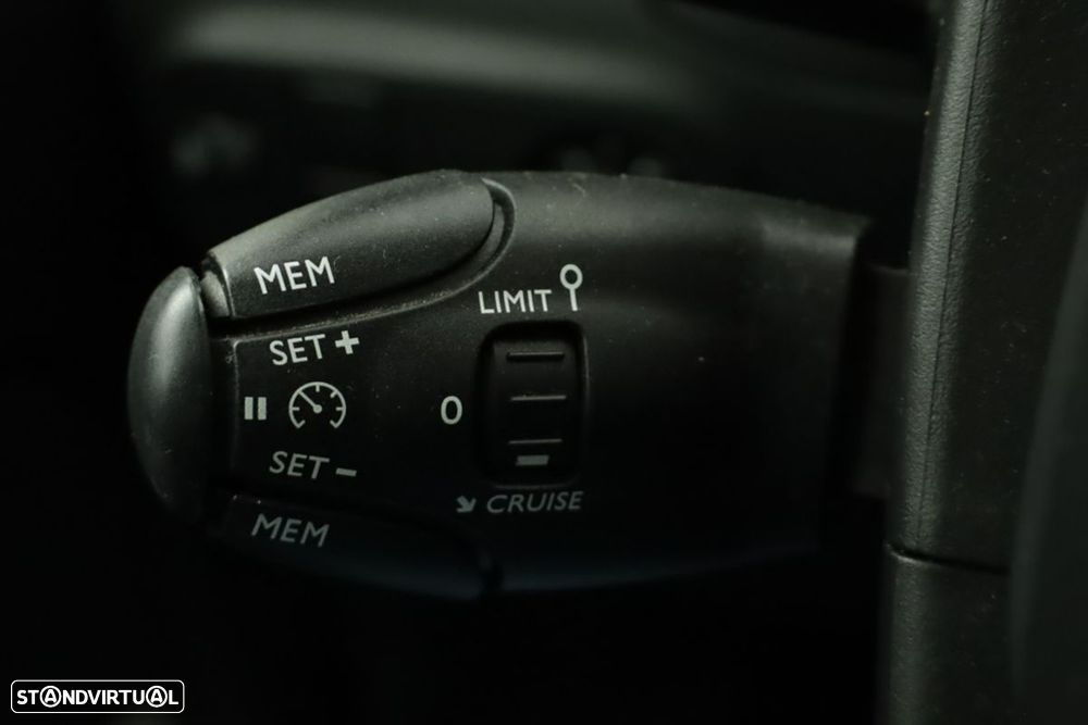 Citroën C3 1.2 PureTech C-Series - 16