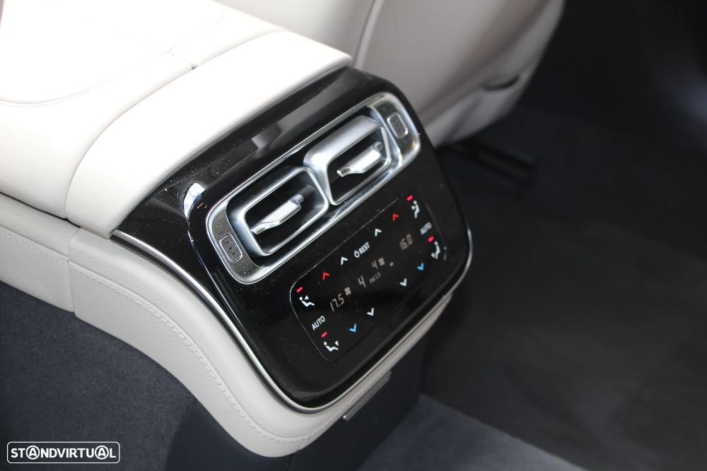 Mercedes-Benz S 400 d Longo 4Matic - 37