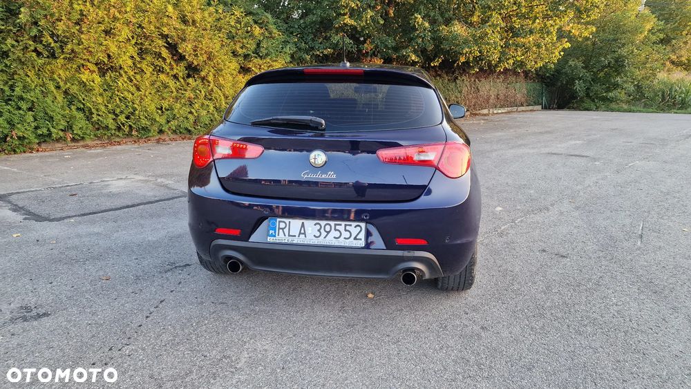 Alfa Romeo Giulietta 2013 photo 5