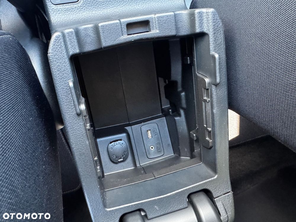 Subaru XV 2.0i Lineartronic Comfort - 27