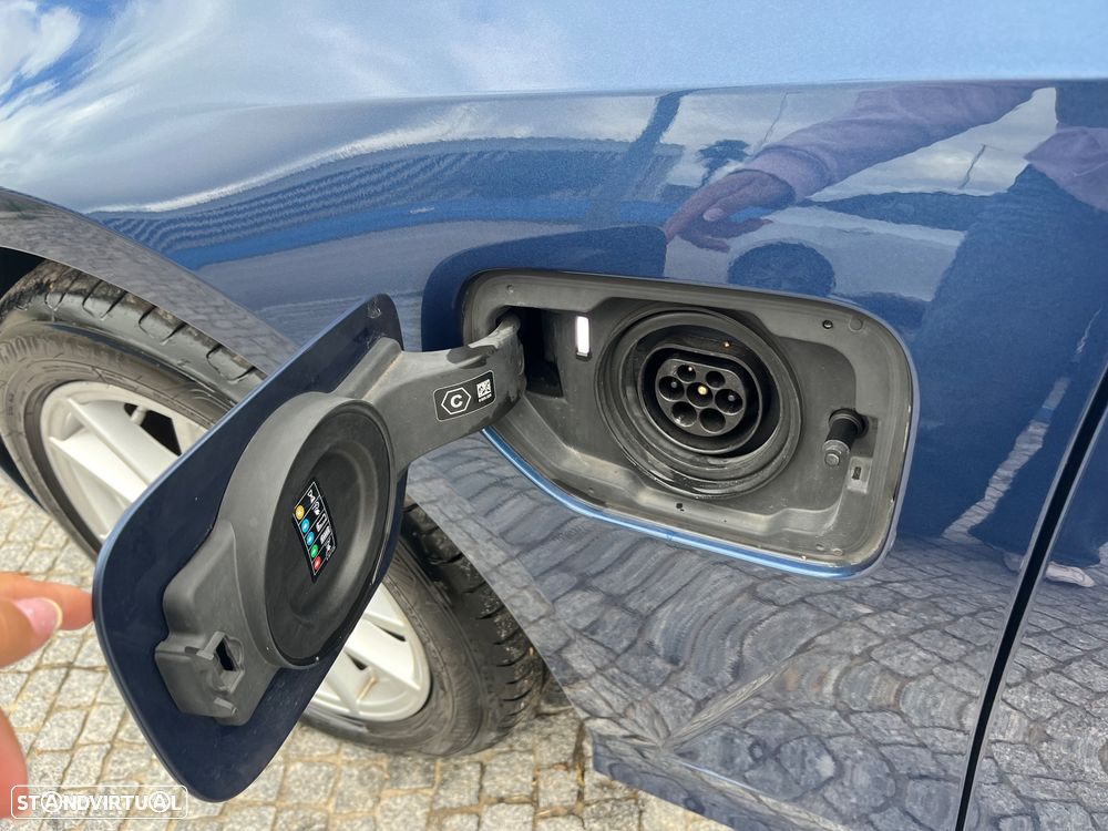 BMW 330 e Corporate Edition Auto - 23