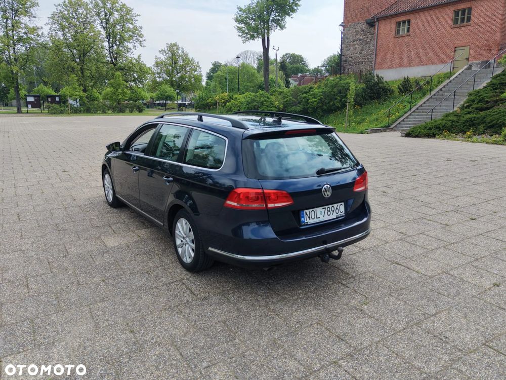 Volkswagen Passat 1.6 TDI BlueMotion Technology Comfortline - 5